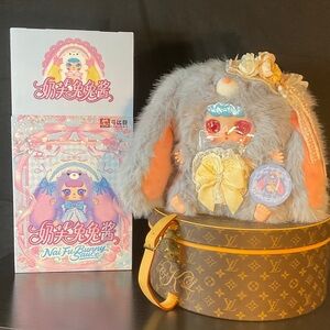 600% Naifu Bunny Sauce - Blueberry Puff
Liquid / Glitter Eyes